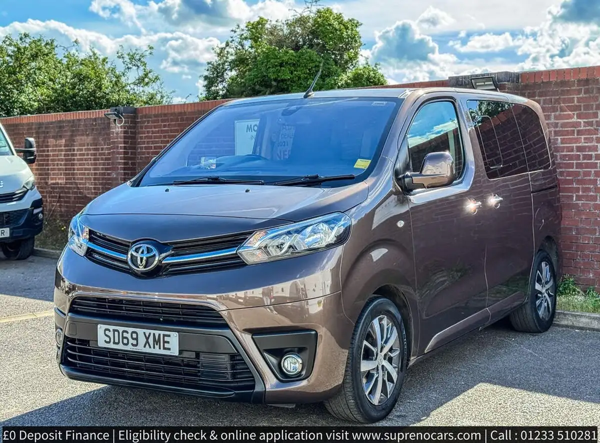 2020-toyota-proace-verso-20d-family-180ps-l0-auto-big-8