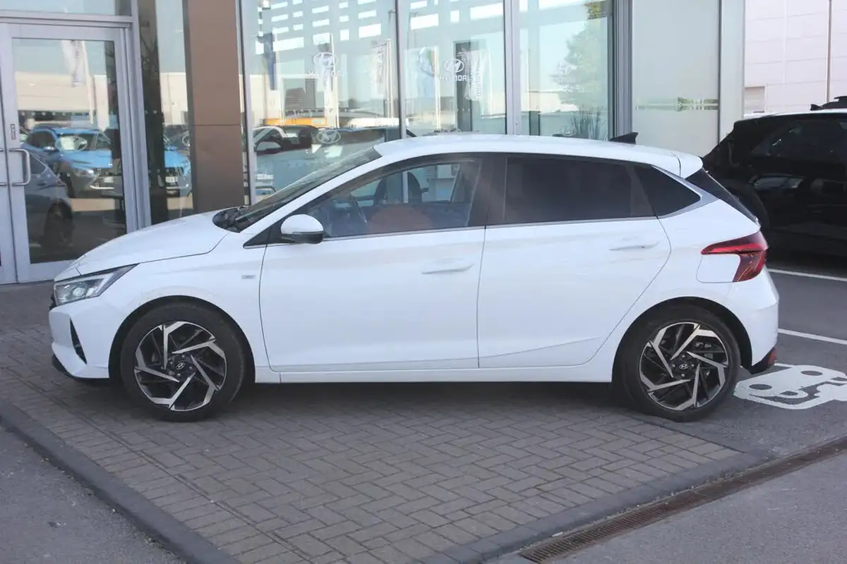 2021-hyundai-i20-10-t-gdi-premium-eclutch-imt-big-5