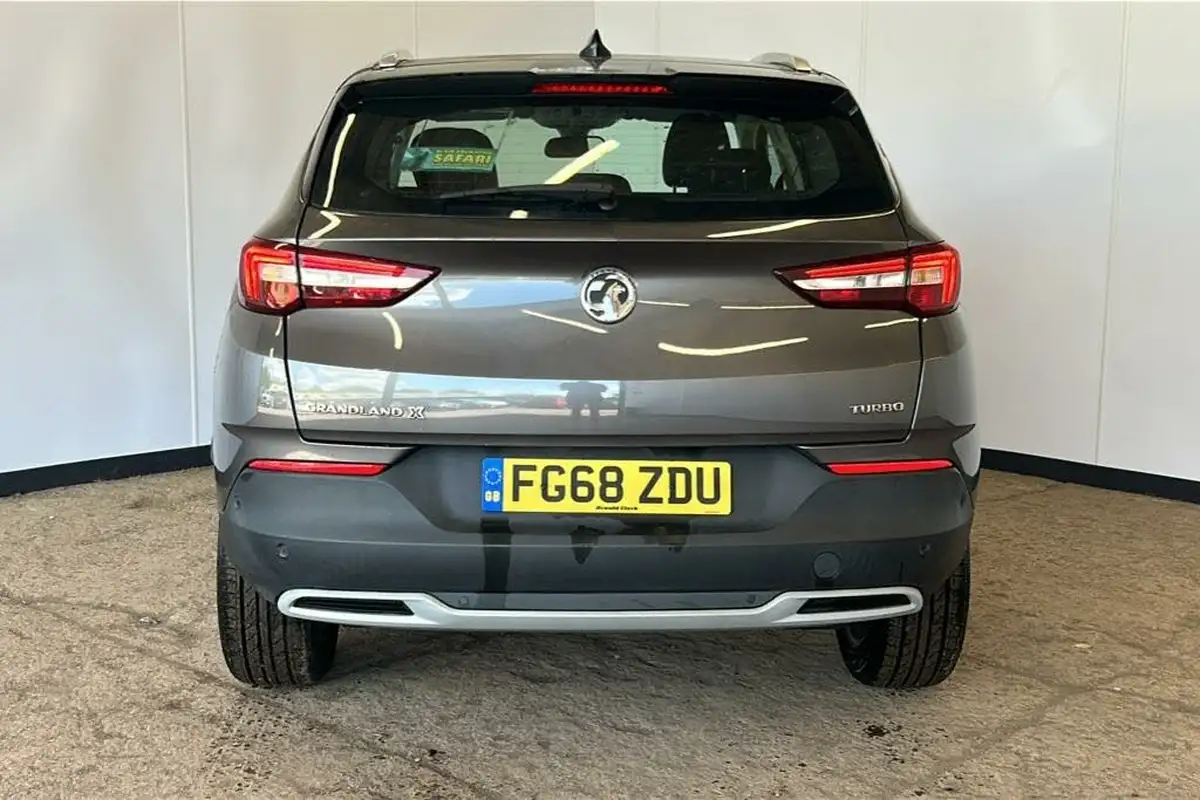 2019-vauxhall-grandland-x-12-sport-nav-big-7