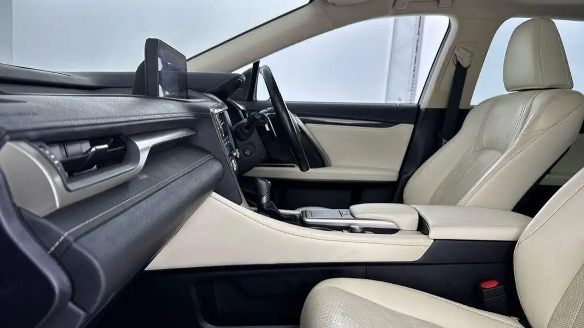 2021-lexus-rx-450h-l-35-rx-l-4wd-big-5