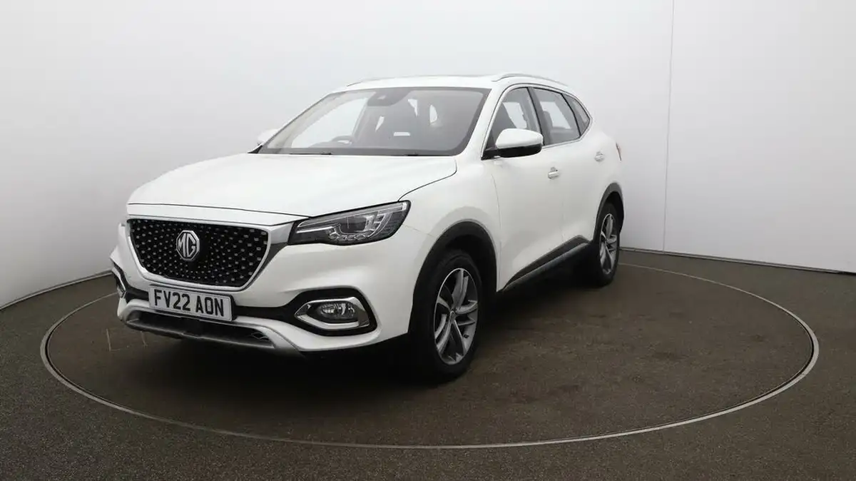 2022-mg-hs-15t-gdi-exclusive-162ps-dct-big-30