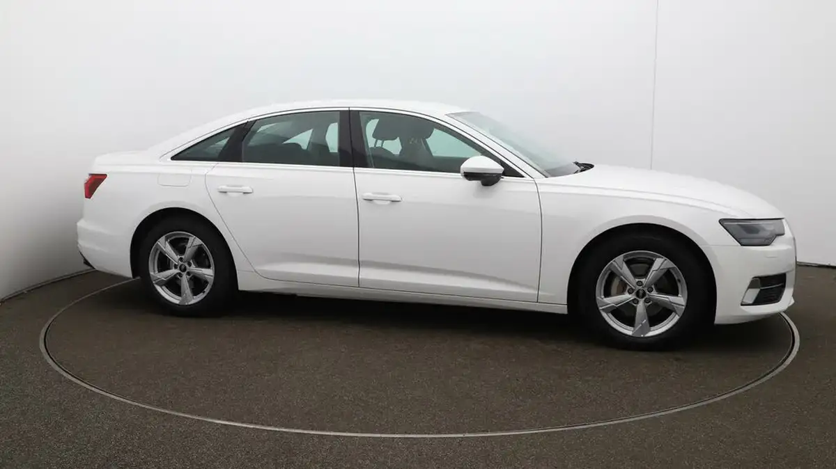2022-audi-a6-saloon-20-40-tfsi-sport-big-47