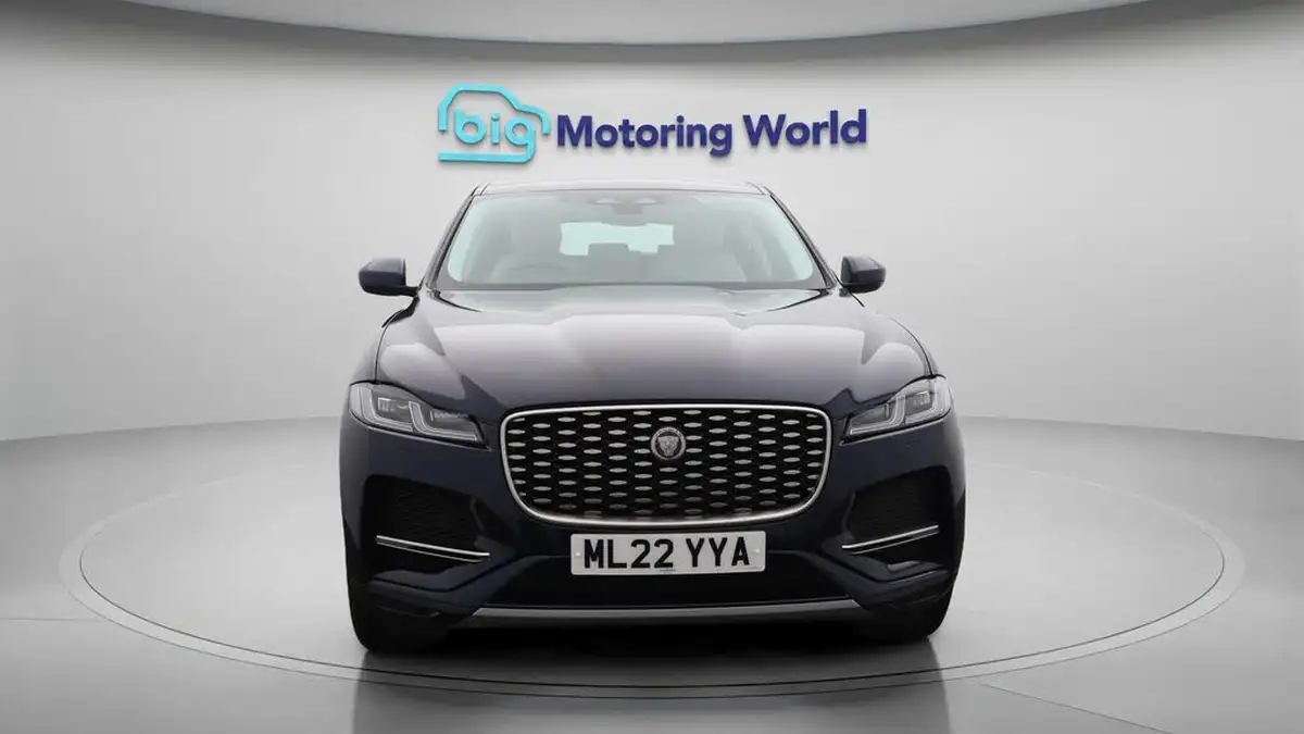2022-jaguar-f-pace-20-p400e-s-big-2