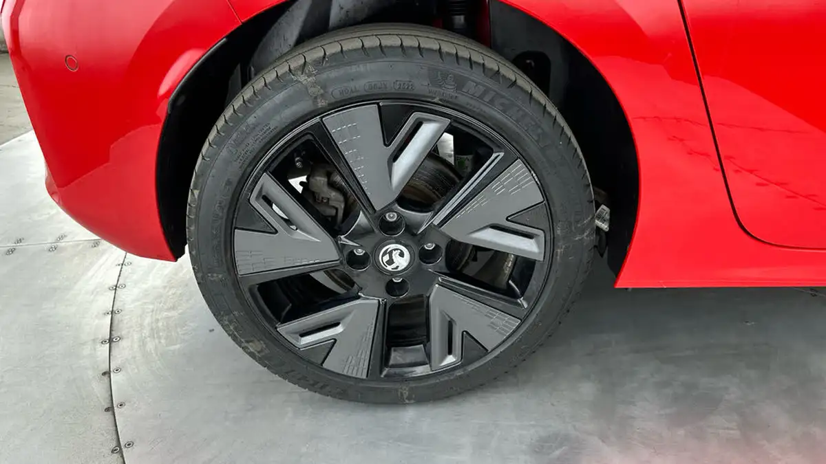 2022-vauxhall-corsa-e-anniversary-edition-electric-big-25