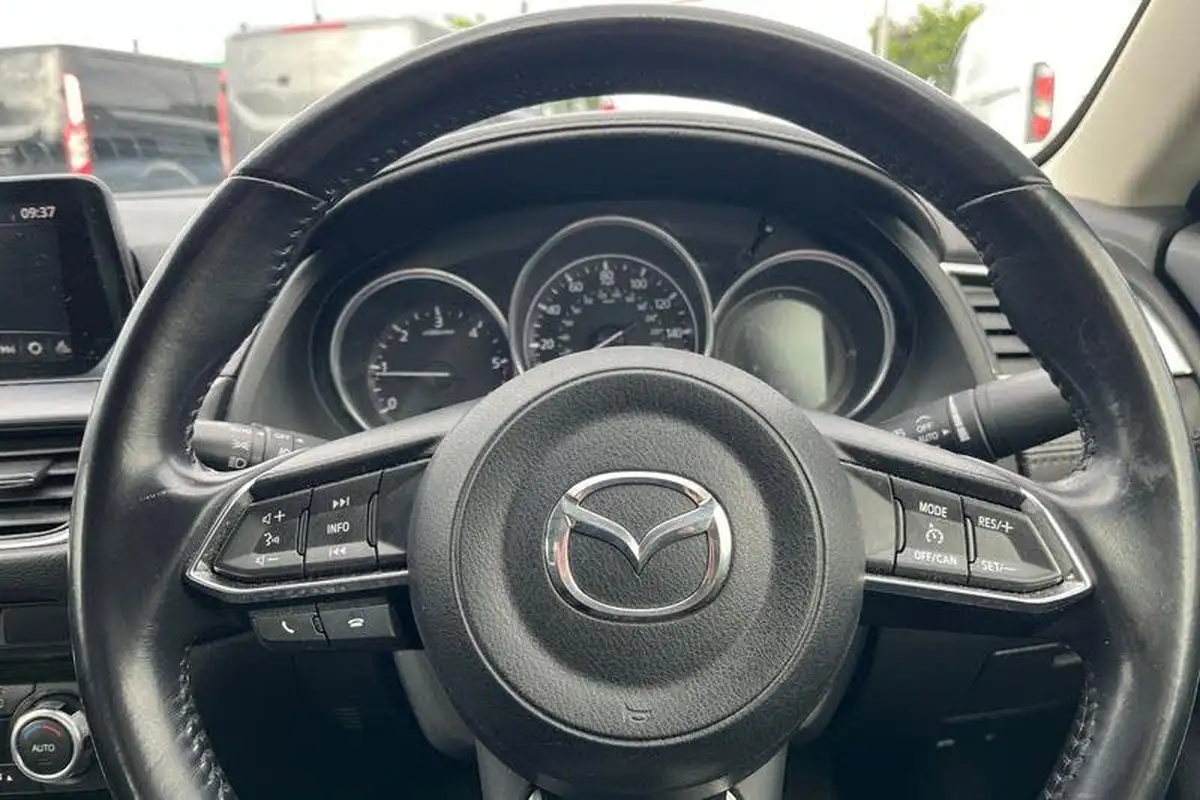 2017-mazda-mazda6-22td-se-l-skyactiv-d-big-11