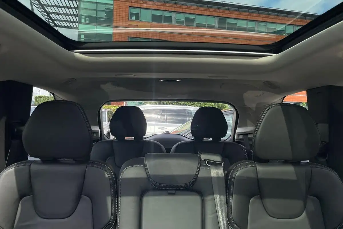 2022-volvo-xc90-20-t8-inscription-pro-455bhp-big-5