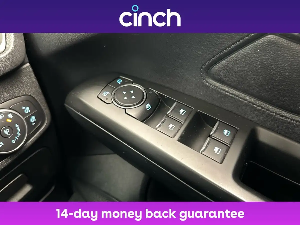 2018-ford-focus-10t-zetec-100ps-hatchback-big-32