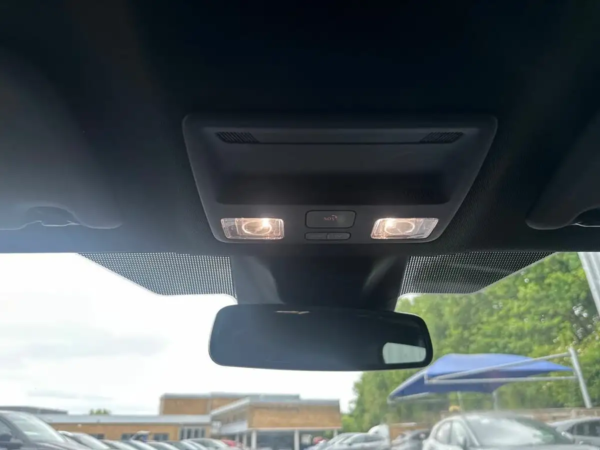 2022-ford-focus-10t-st-line-vignale-155ps-hybrid-mhev-hatchback-big-28