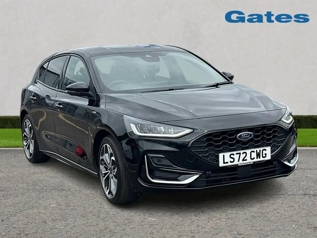 2022-ford-focus-10t-st-line-vignale-155ps-hybrid-mhev-hatchback-big-0