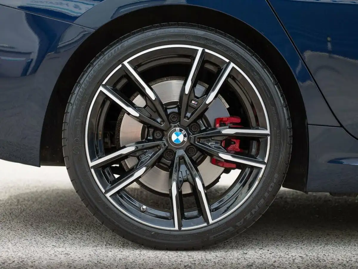 2022-bmw-3-series-30td-m340d-xdrive-saloon-4d-big-15