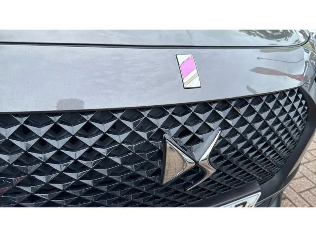 2019-ds-ds-7-crossback-20bluehdi-performance-line-big-7