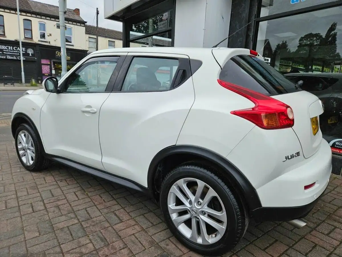 2014-nissan-juke-15td-acenta-big-14