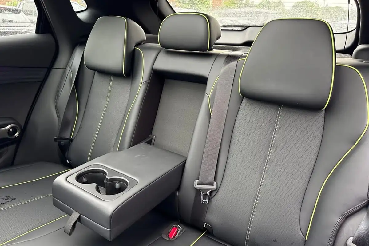 2025-byd-atto-3-e-comfort-big-12