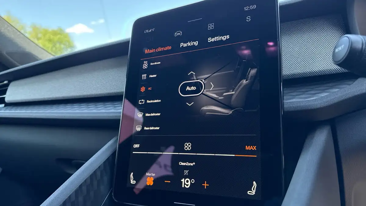 2021-polestar-polestar-2-e-ps2-165kw-standard-single-big-25