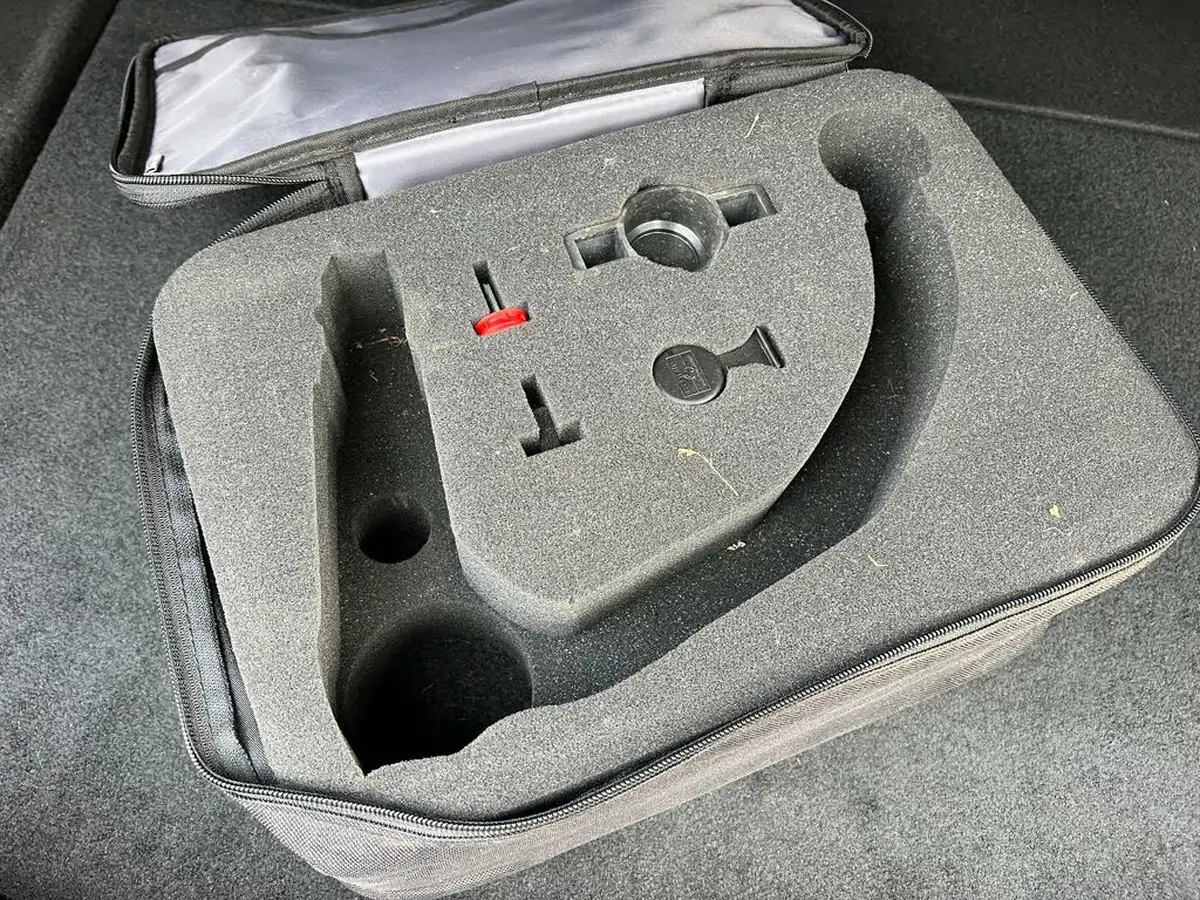 2020-tesla-model-3-e-standard-plus-big-23