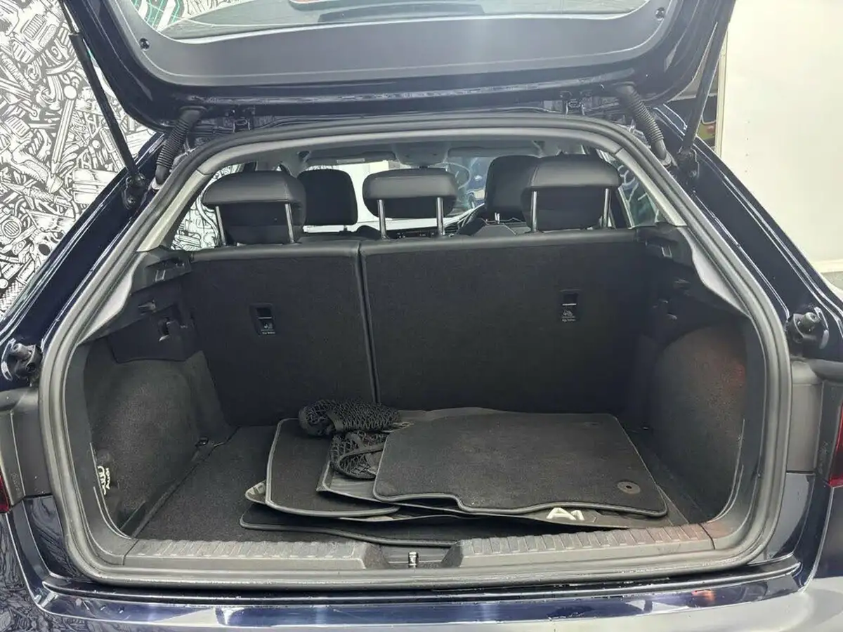 2019-audi-a1-10-30-tfsi-sport-big-29