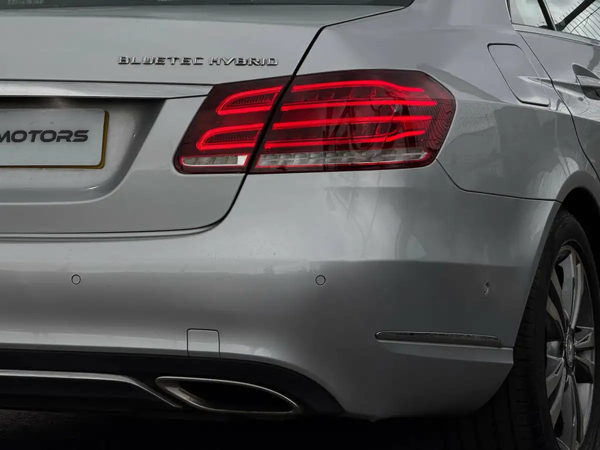 2014-mercedes-benz-e-class-21td-e300-se-premium-plus-saloon-4d-big-17