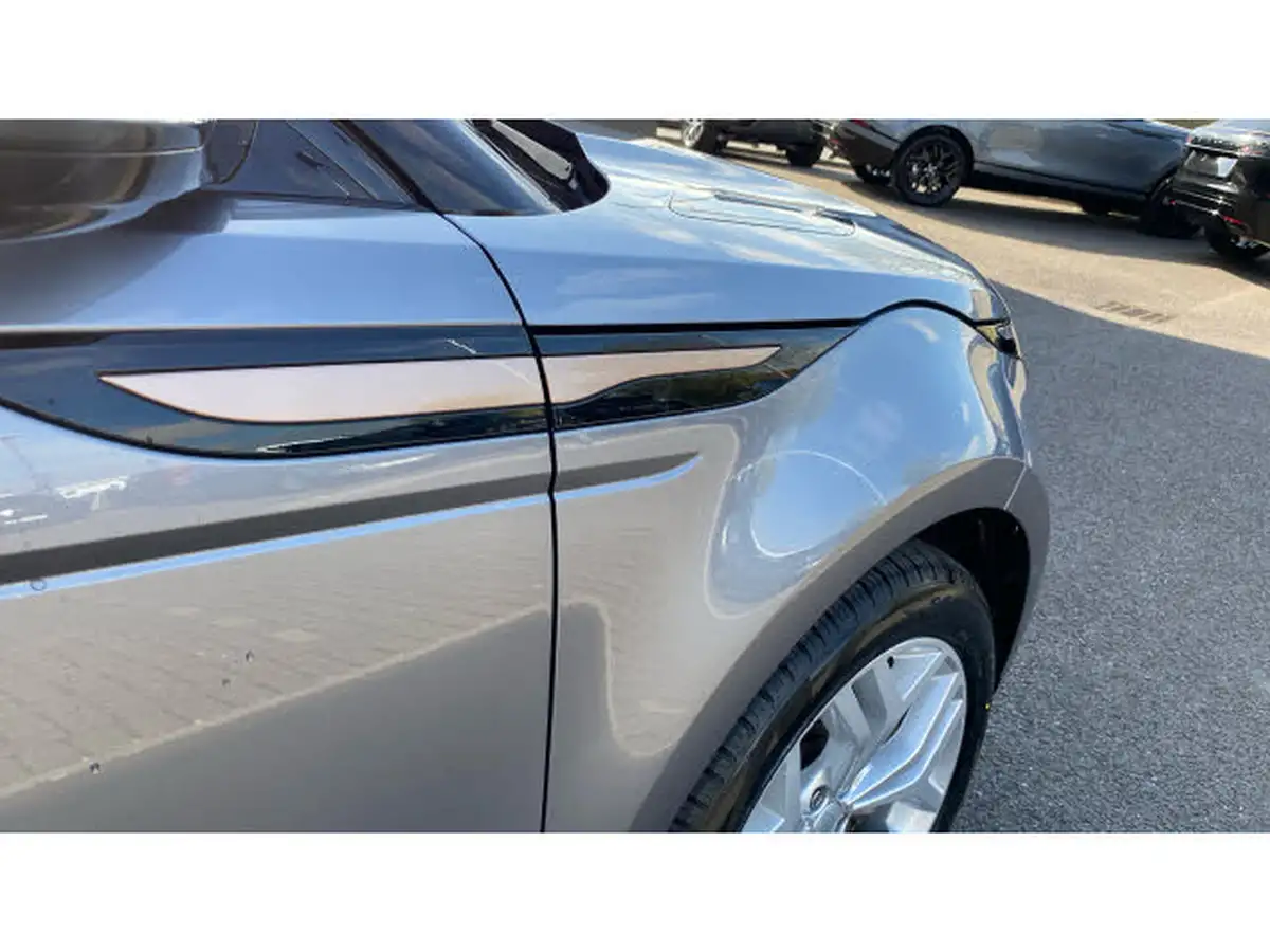 2022-land-rover-range-rover-evoque-20-d200-r-dynamic-se-big-21