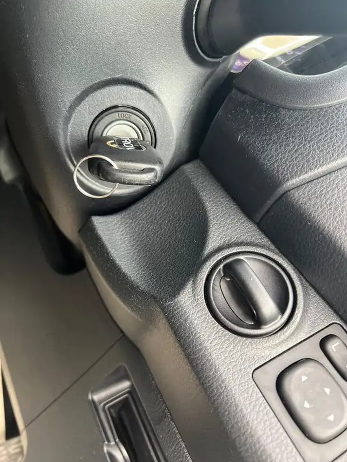 2019-toyota-yaris-big-29