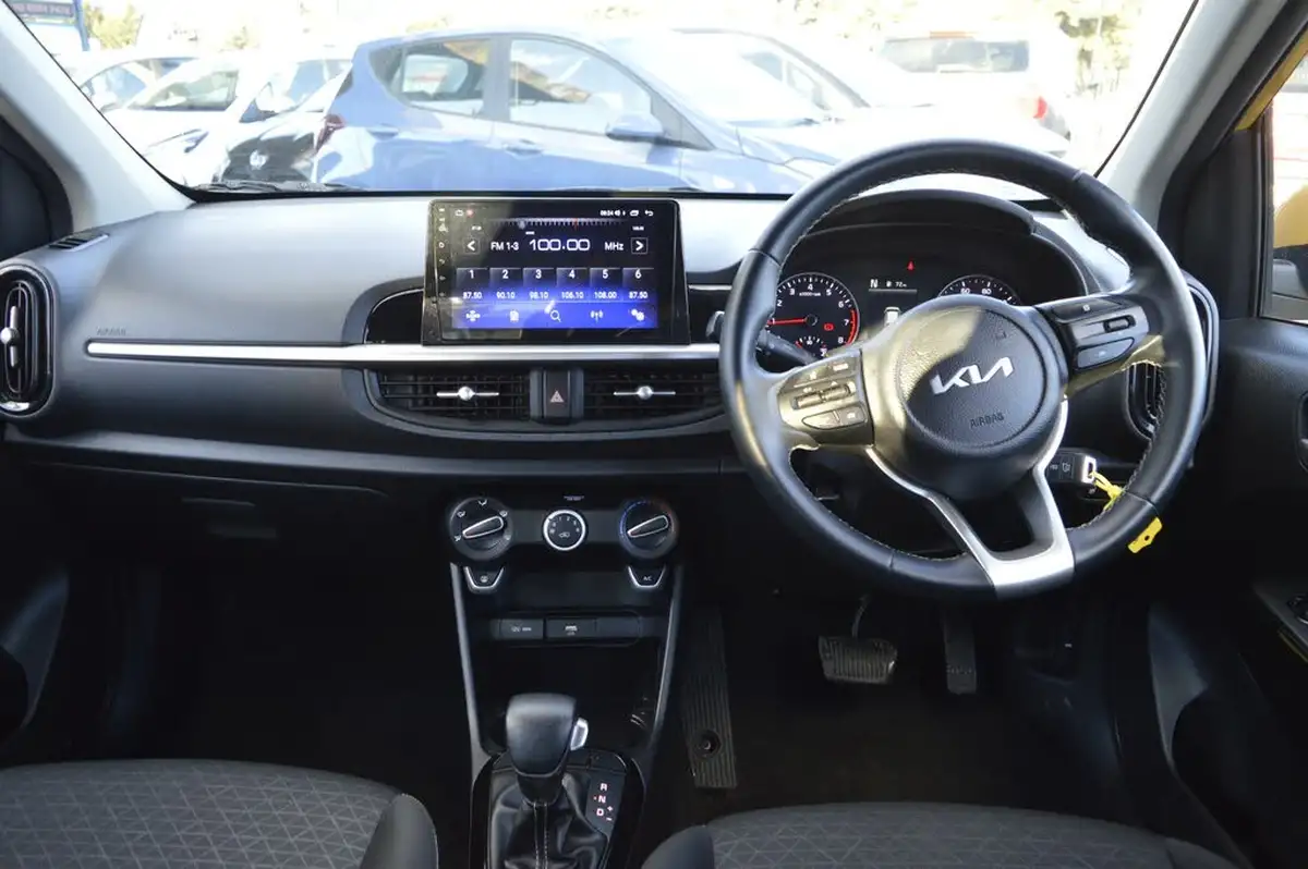 2021-kia-picanto-10-2-auto-seq-big-12