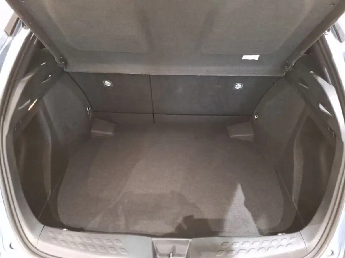 2020-toyota-c-hr-18-vvt-i-design-big-7