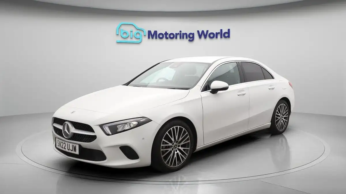 2022-mercedes-benz-a-class-13-a200-sport-executive-edition-saloon-4d-7g-dct-big-3