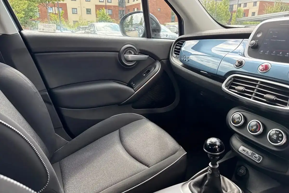 2018-fiat-500x-16-e-torq-urban-big-60
