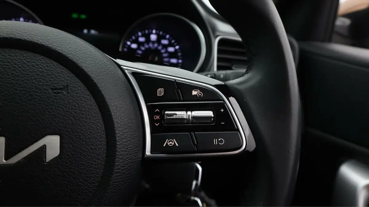 2021-kia-ceed-10-t-gdi-2-hatchback-big-24