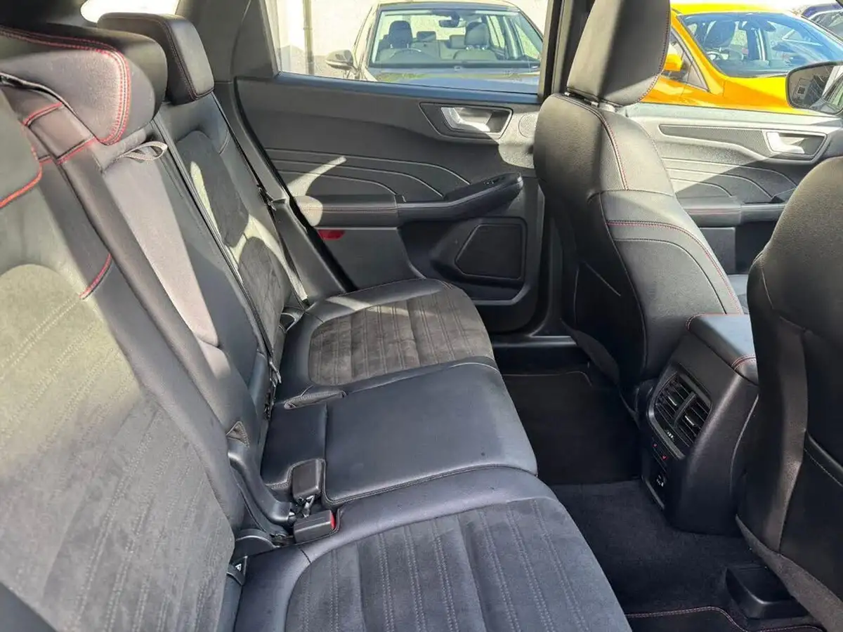 2021-ford-kuga-15-st-line-x-edition-big-13