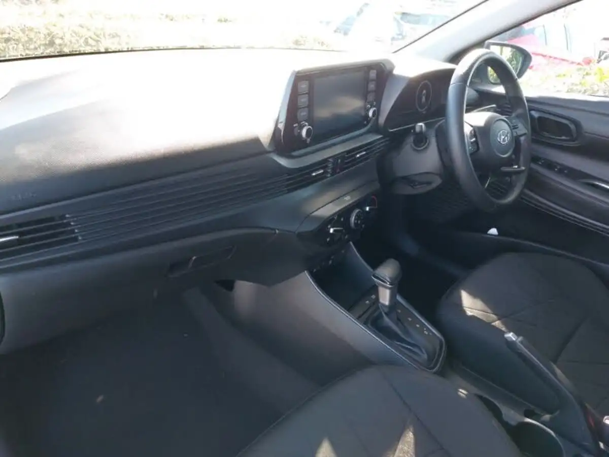 2022-hyundai-bayon-10-t-gdi-se-connect-dct-big-4