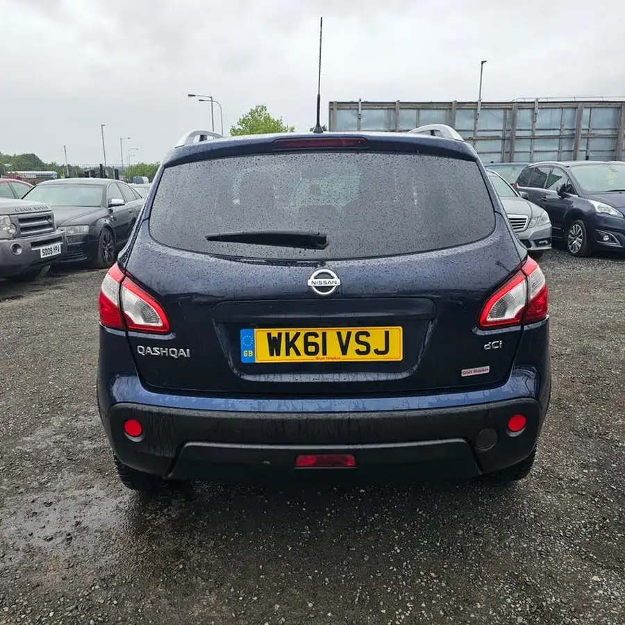 2011-nissan-qashqai-15td-n-tec-big-5