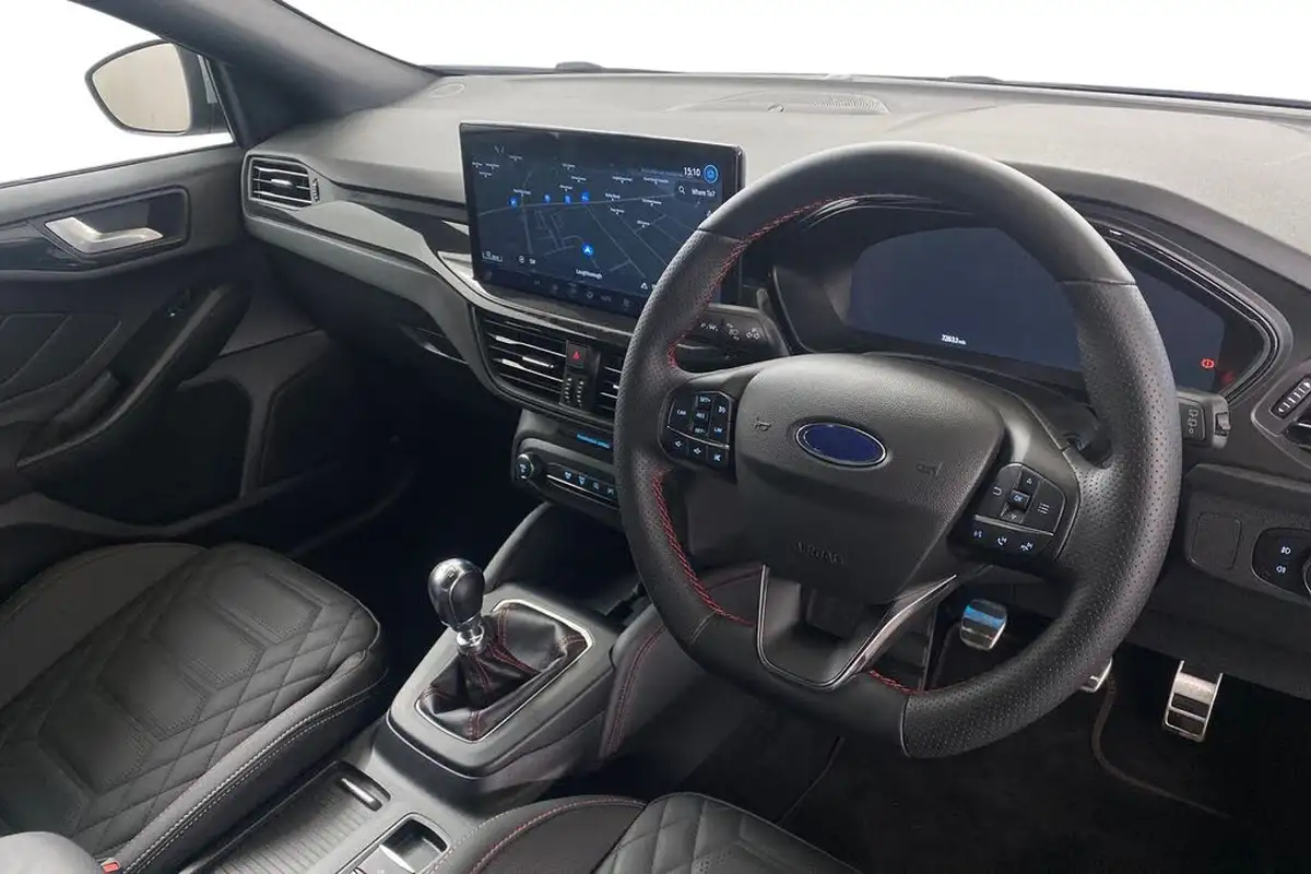 2024-ford-focus-10t-st-line-x-125ps-hatchback-big-10