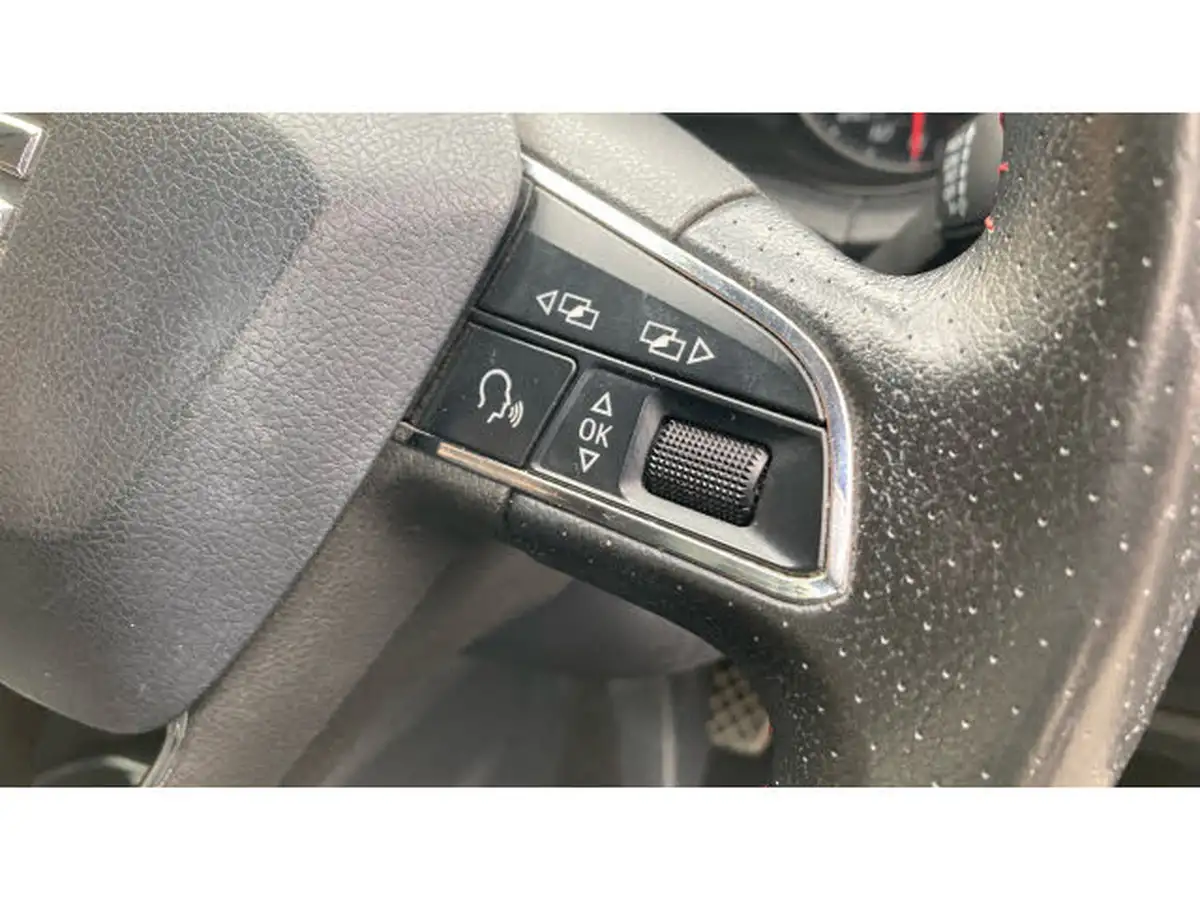 2016-seat-ibiza-12-tsi-fr-technology-90ps-hatchback-5d-big-27