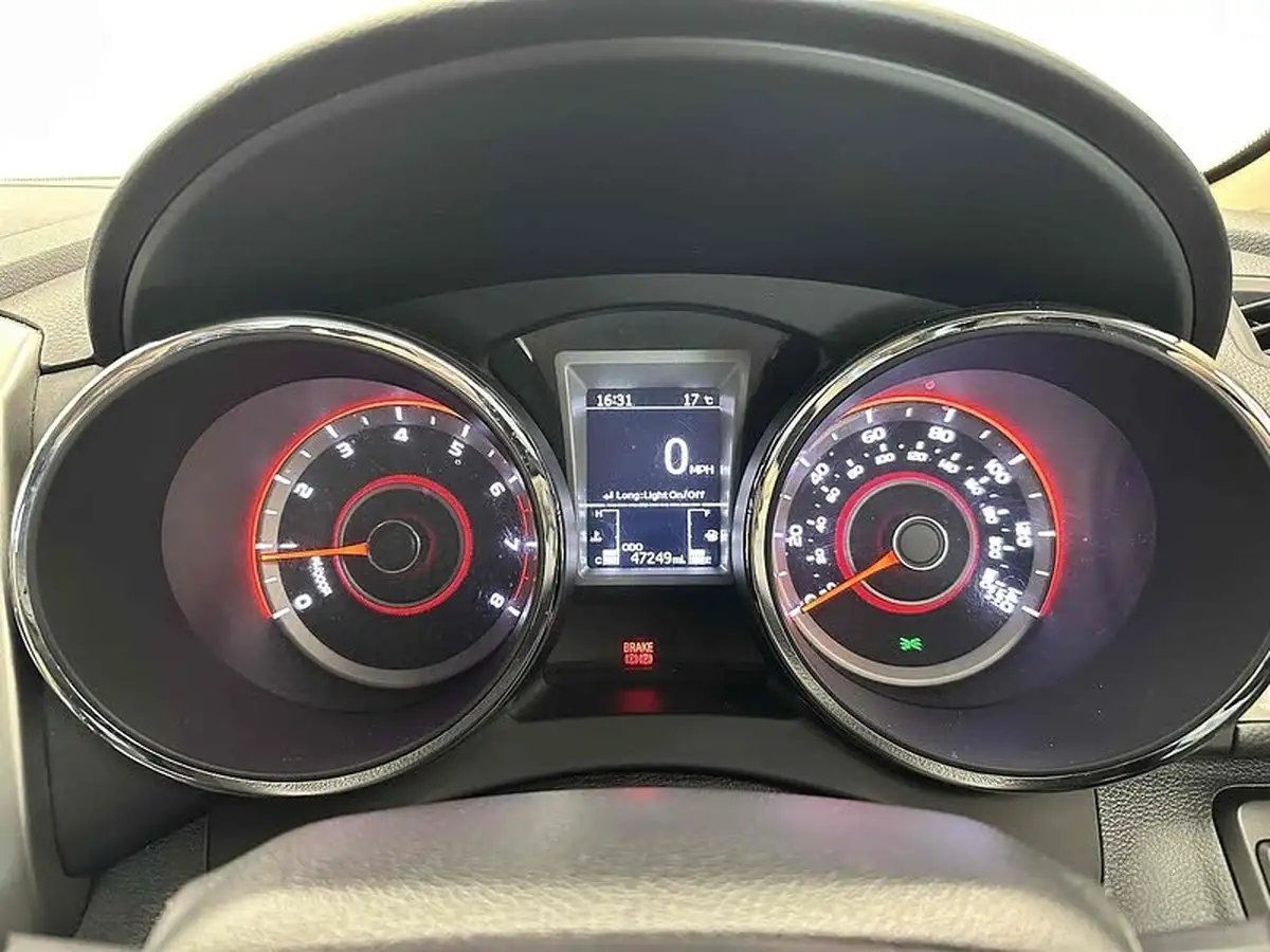 2019-kgm-ssangyong-tivoli-16-ultimate-big-16
