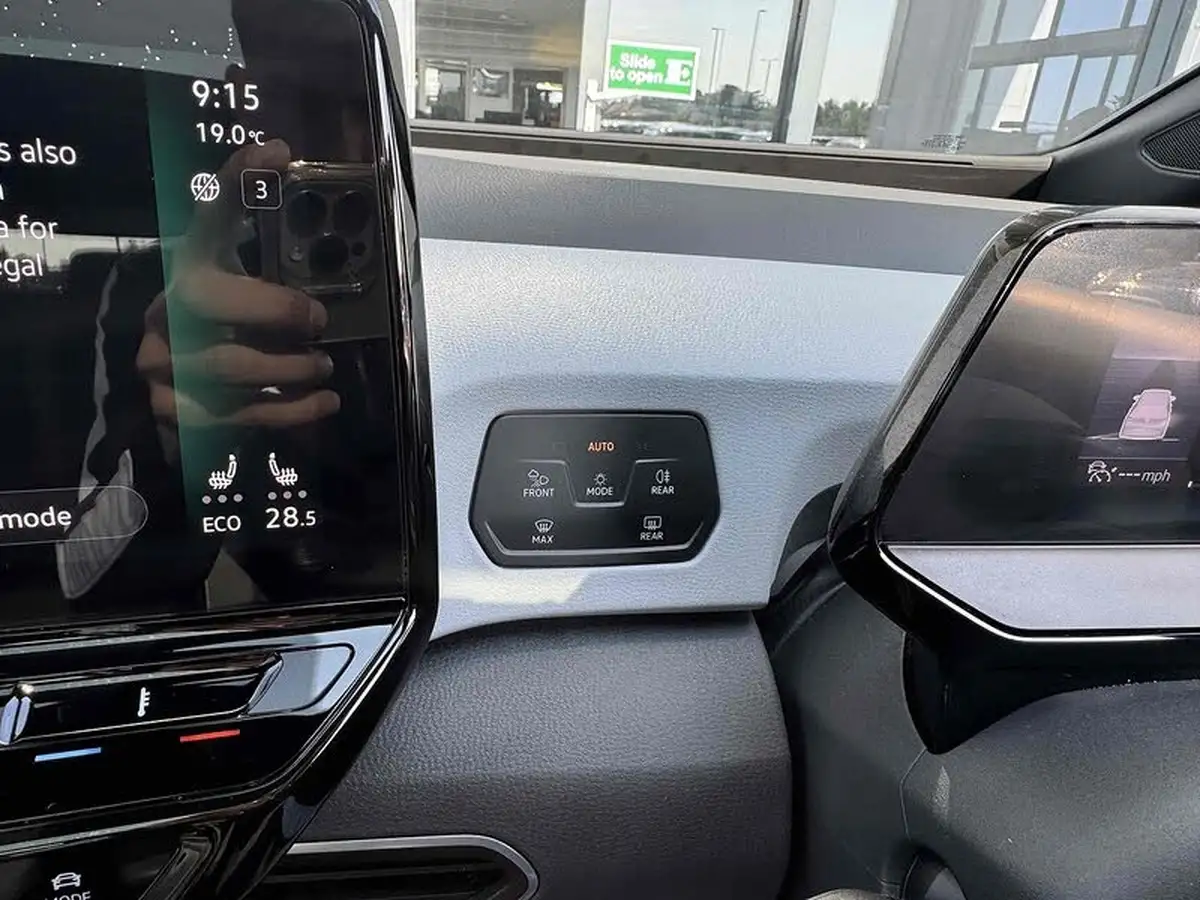 2022-volkswagen-id3-e-family-204ps-performance-big-36