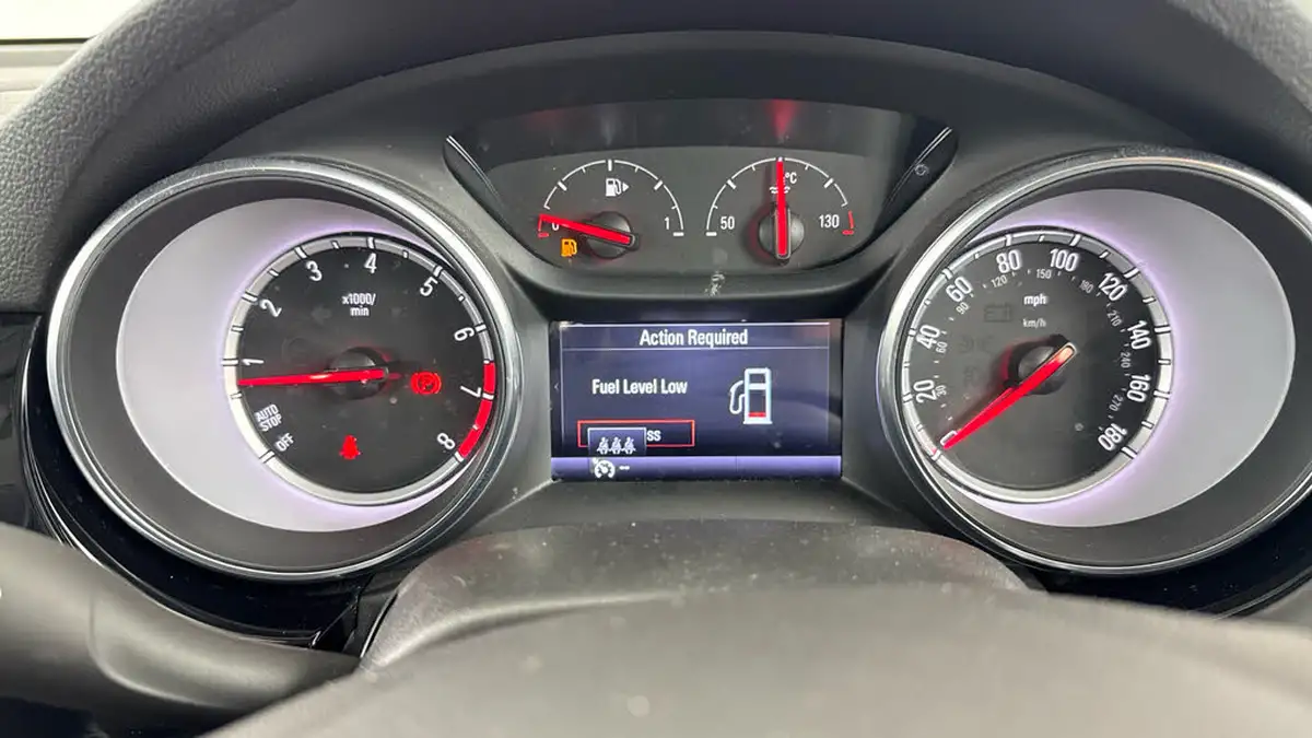 2018-vauxhall-astra-16i-turbo-elite-nav-hatchback-big-12