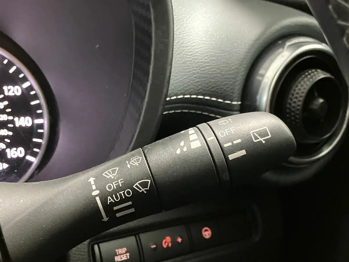 2022-nissan-juke-10-dig-t-tekna-dct-big-35