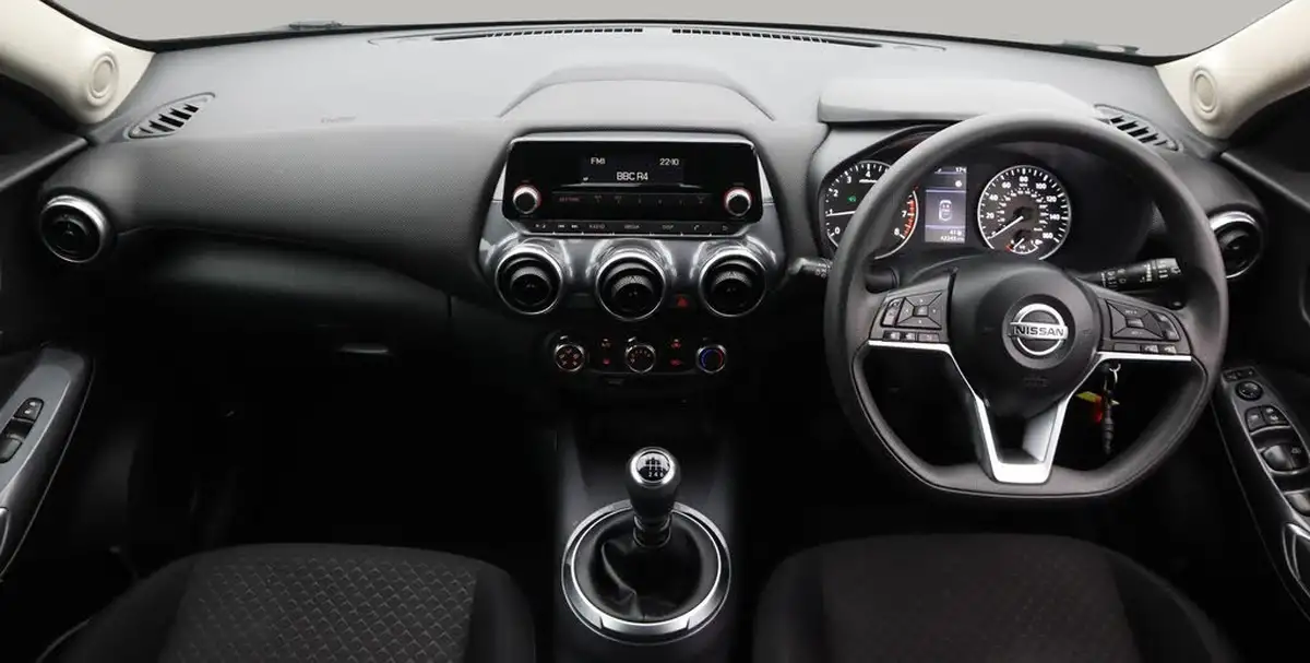 2021-nissan-juke-10-dig-t-visia-big-12