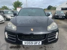 2009-porsche-cayenne-30td-small-3