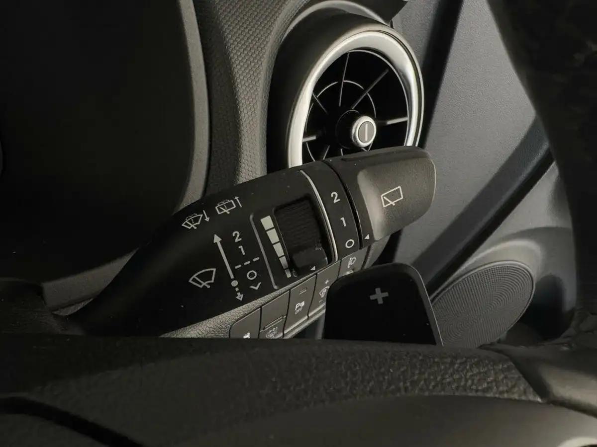 2022-hyundai-kona-16-gdi-se-connect-big-44