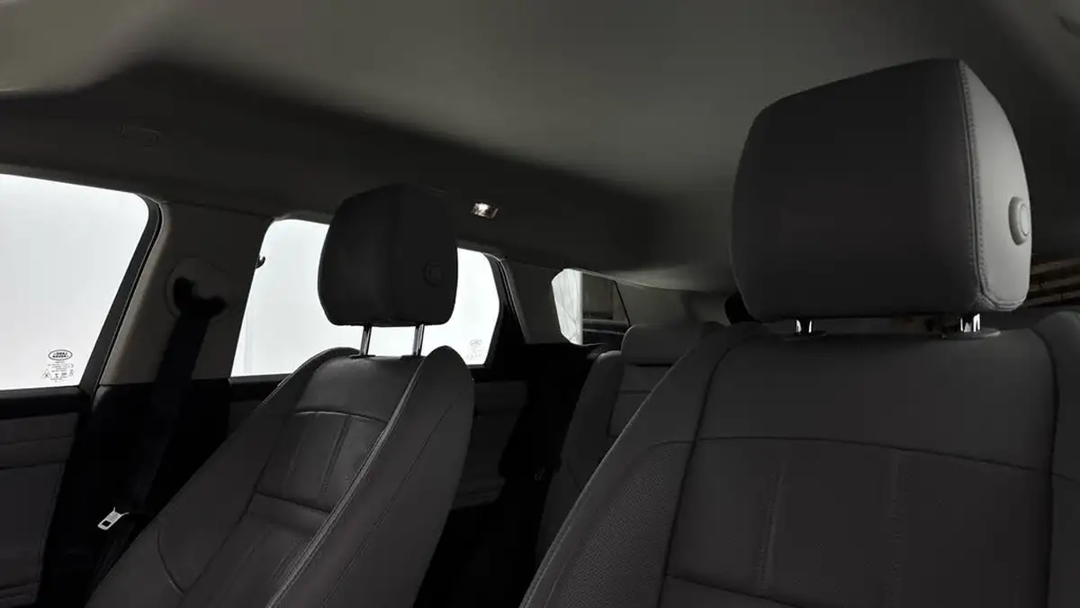 2019-land-rover-range-rover-evoque-20-p200-s-big-25