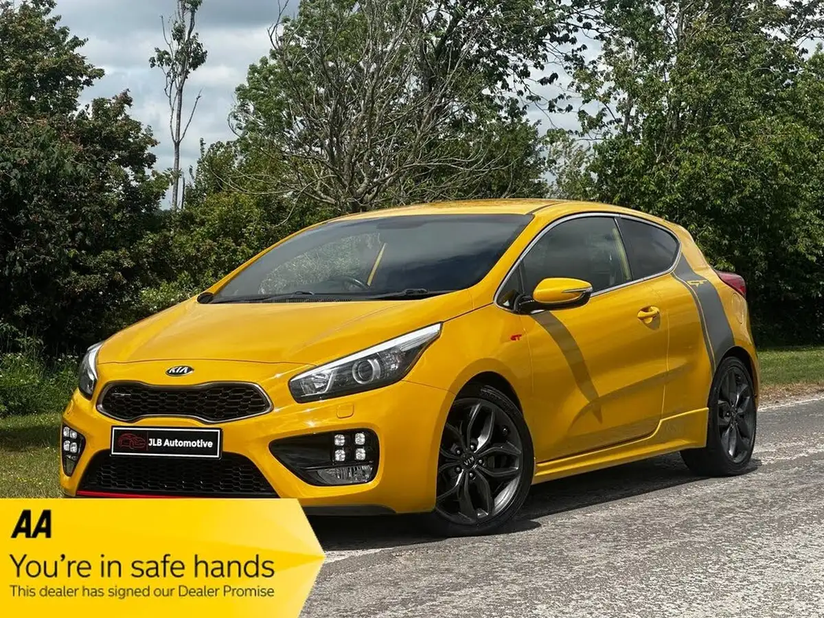 2015-kia-pro-ceed-16-t-gdi-gt-big-0