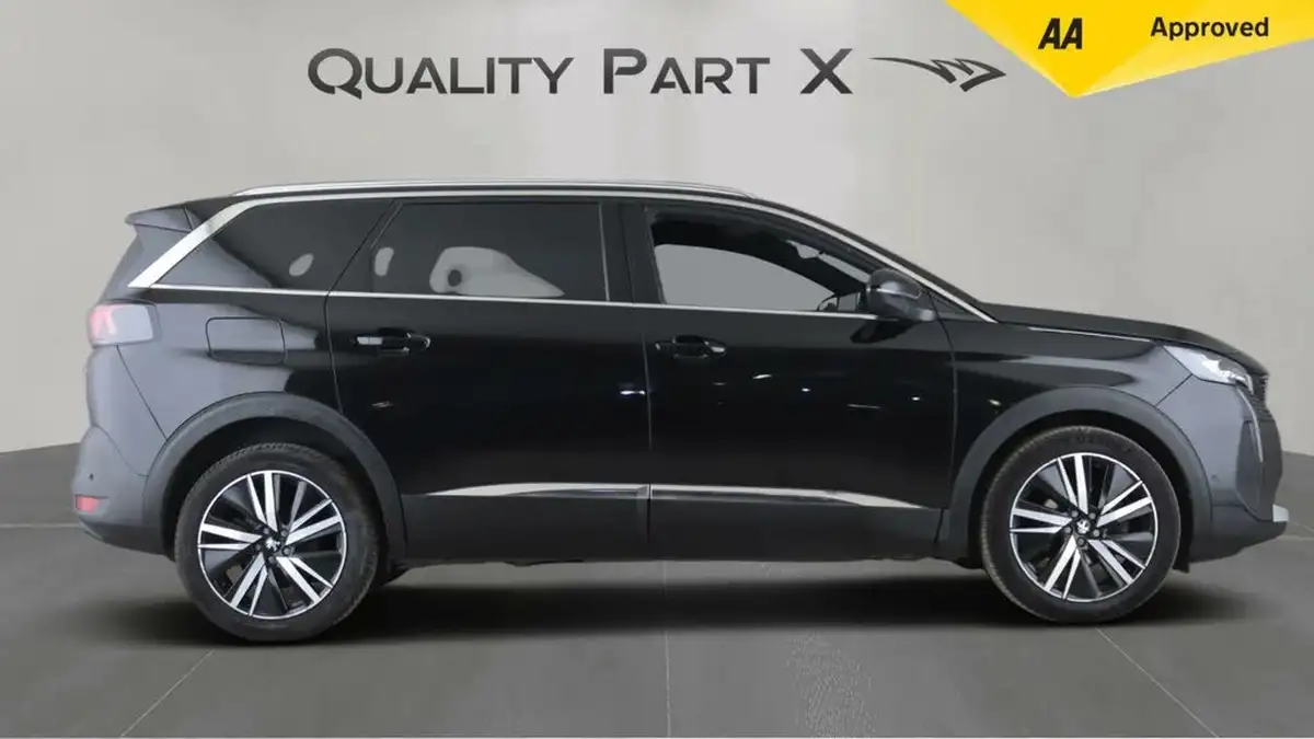 2022-peugeot-5008-suv-12-puretech-gt-premium-big-5