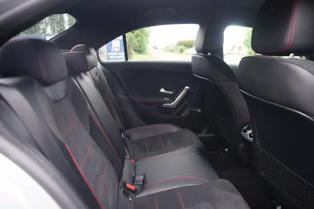 2020-mercedes-benz-a-class-13-a250e-amg-line-saloon-4d-big-31