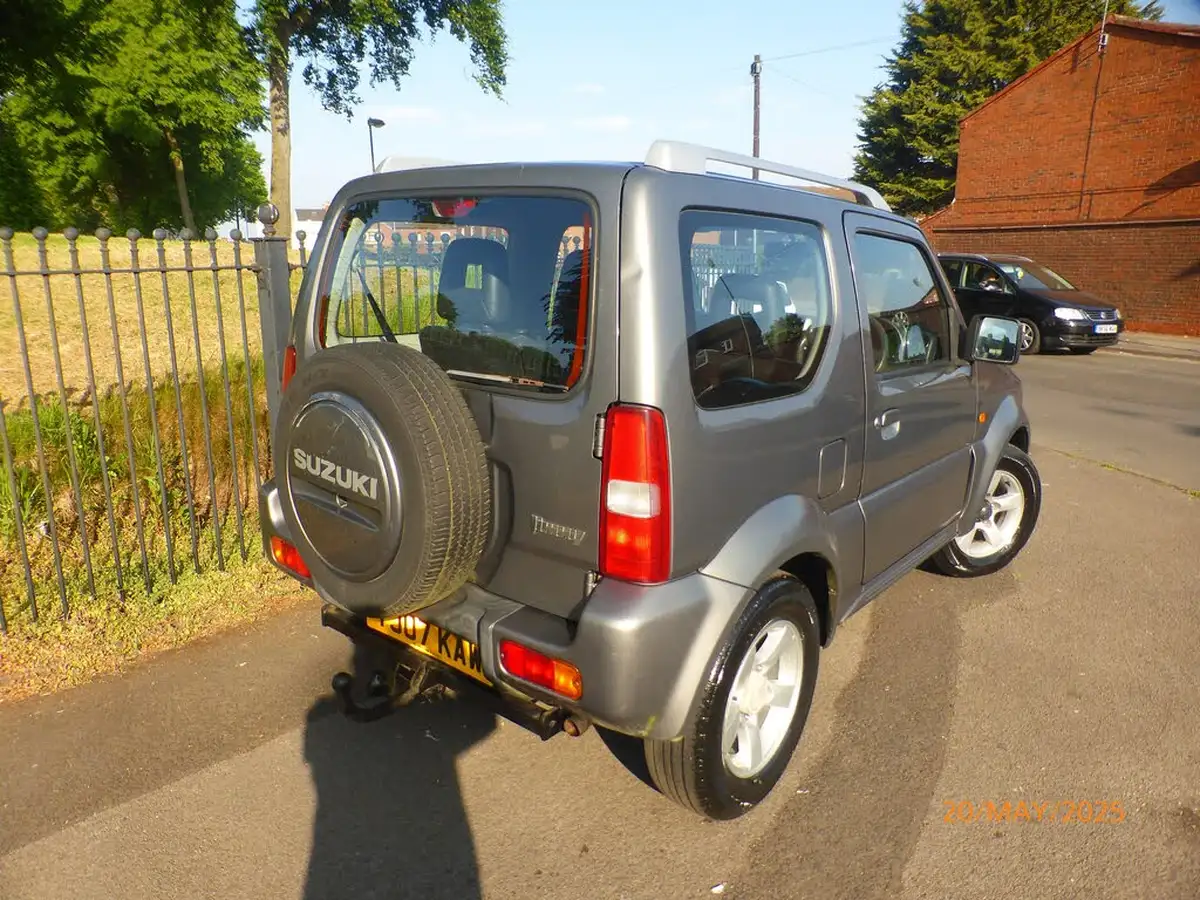 2007-suzuki-jimny-13-jlx-auto-big-12