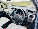 2013-toyota-yaris-small-22