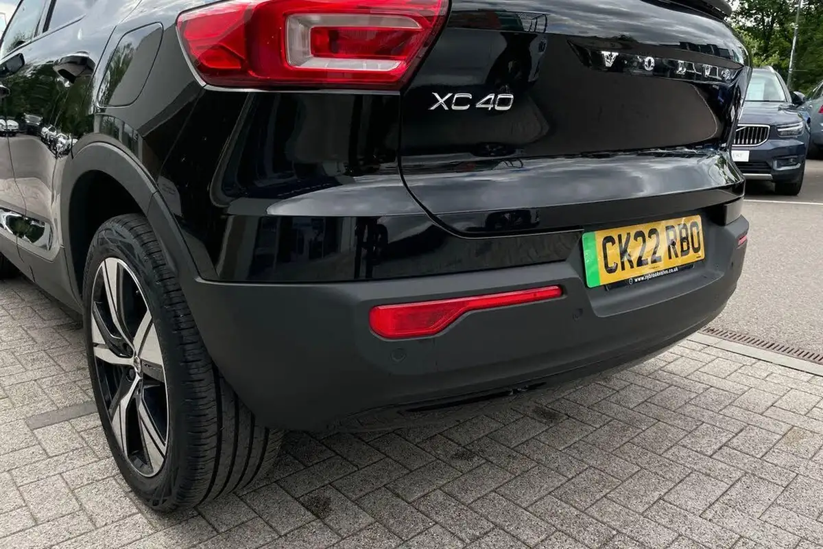 2022-volvo-xc40-e-recharge-plus-228bhp-big-16