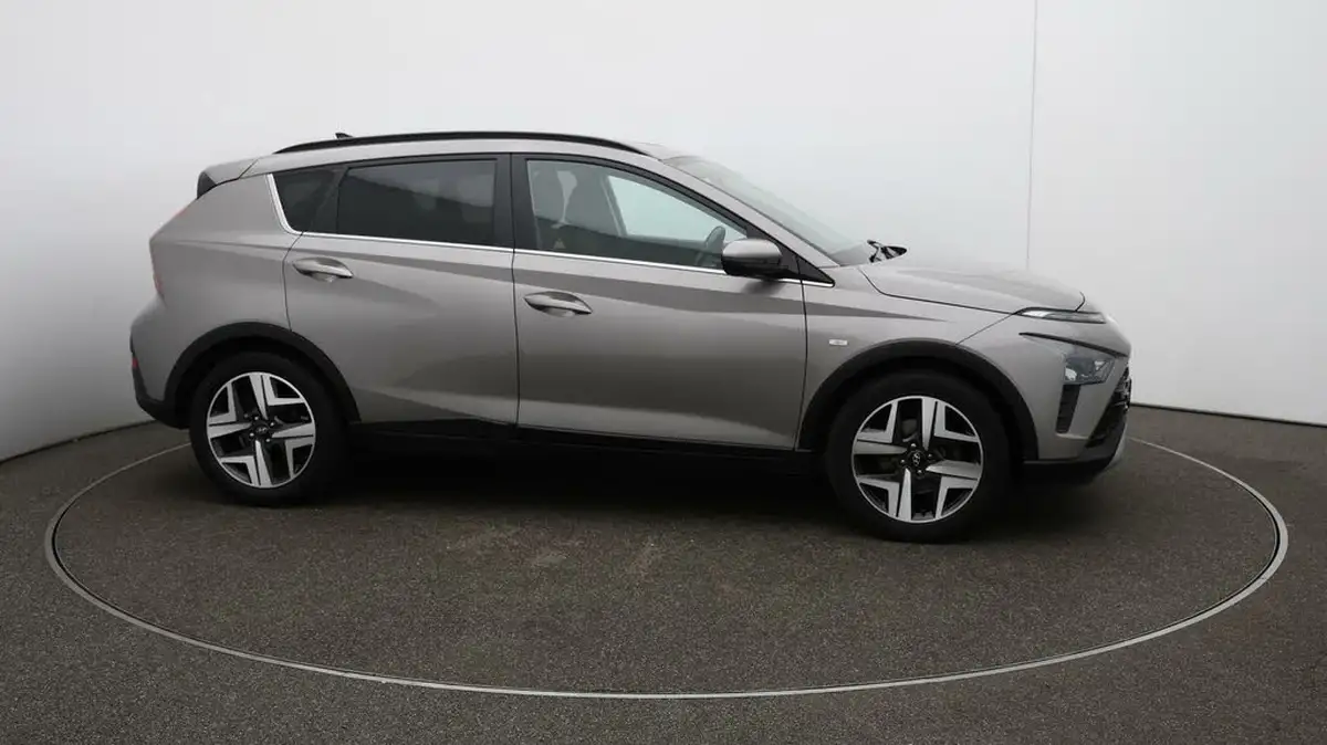 2022-hyundai-bayon-10-t-gdi-premium-120ps-big-49