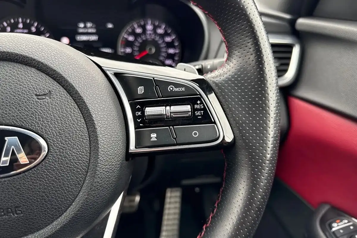 2018-kia-optima-20-t-gdi-gt-big-41