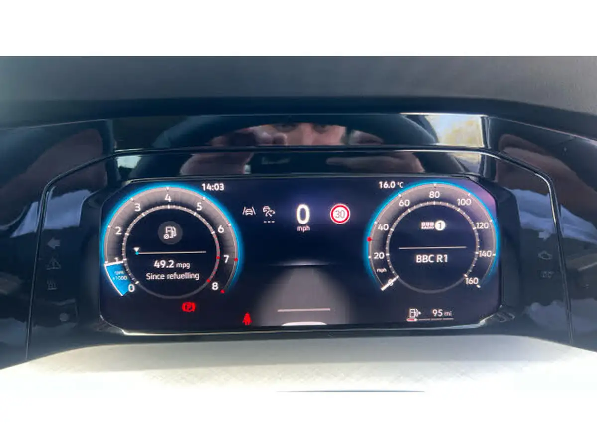 2024-volkswagen-golf-15-tsi-match-150ps-big-10
